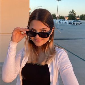 Meet your Posher, Sofia